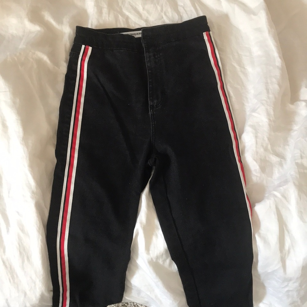 High waisted black jeans from Zara